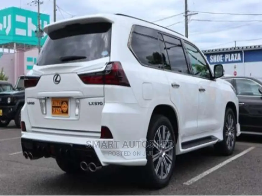 Lexus LX 2015 Pearl