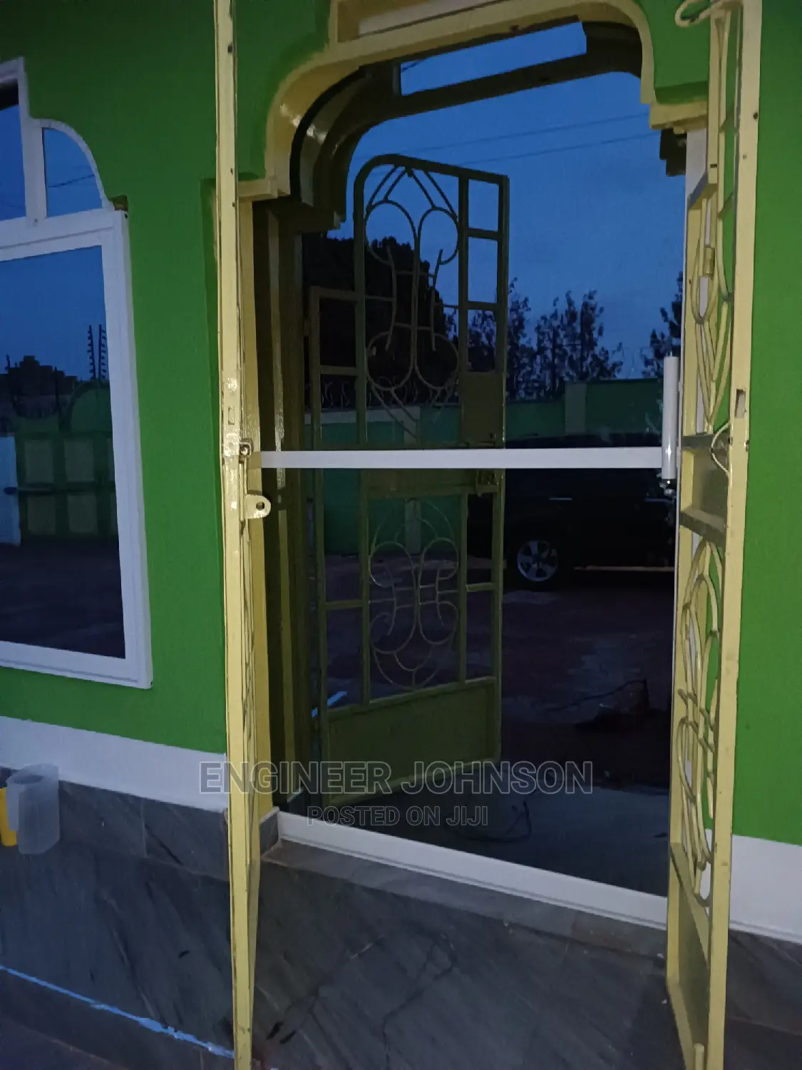 Heavy Aluminium Sliding Doors