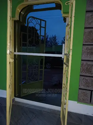 Heavy Aluminium Sliding Doors