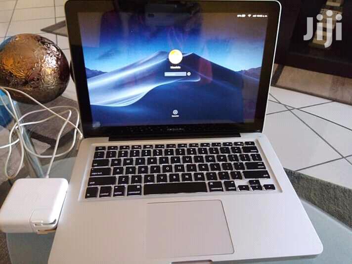 Laptop Apple MacBook Pro 4GB Intel Core i5 HDD 500GB
