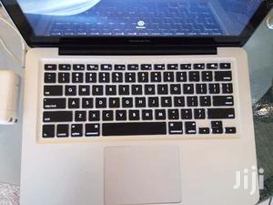 Laptop Apple MacBook Pro 4GB Intel Core i5 HDD 500GB
