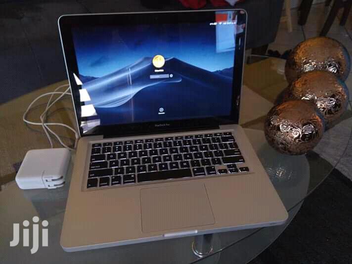 Laptop Apple MacBook Pro 4GB Intel Core i5 HDD 500GB