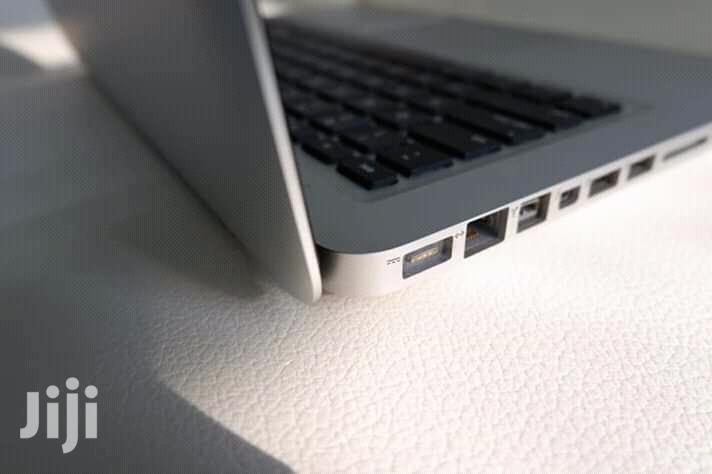 Laptop Apple MacBook Pro 4GB Intel Core i5 HDD 500GB