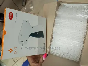 Tagging Gun + Pins