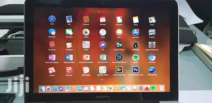 Laptop Apple MacBook Pro 4GB Intel Core i5 HDD 500GB