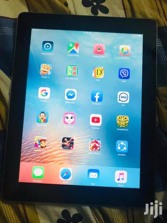 Apple iPad 2 Wi-Fi + 3G 16 GB Gray