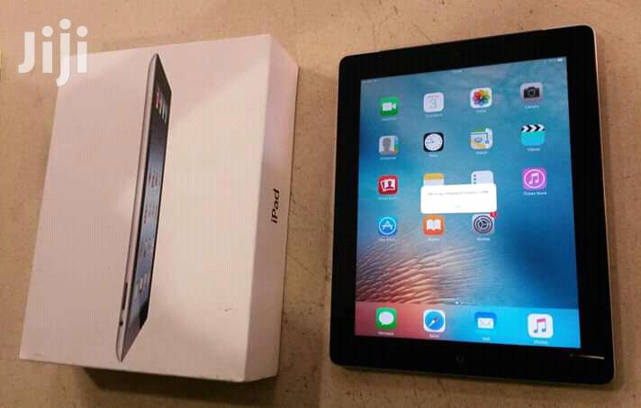 Apple iPad 2 Wi-Fi 16 GB Gray