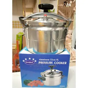 5 Litres Pressure Cooker °