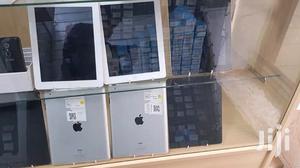 Apple iPad 2 Wi-Fi 16 GB Silver