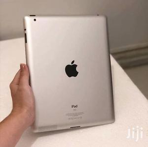 Apple iPad 2 Wi-Fi 16 GB Silver