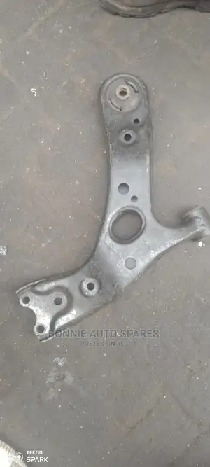 Toyota Auris Arm
