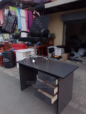 Desk Dark Grey