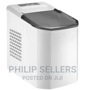 Ice Cube Maker Machine Makes Square Ice (Ice Cubes)