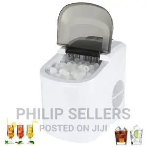 Ice Cube Maker Machine Makes Square Ice (Ice Cubes)