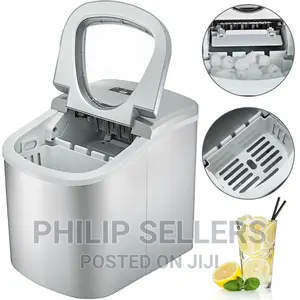 Ice Cube Maker Machine Makes Square Ice (Ice Cubes)