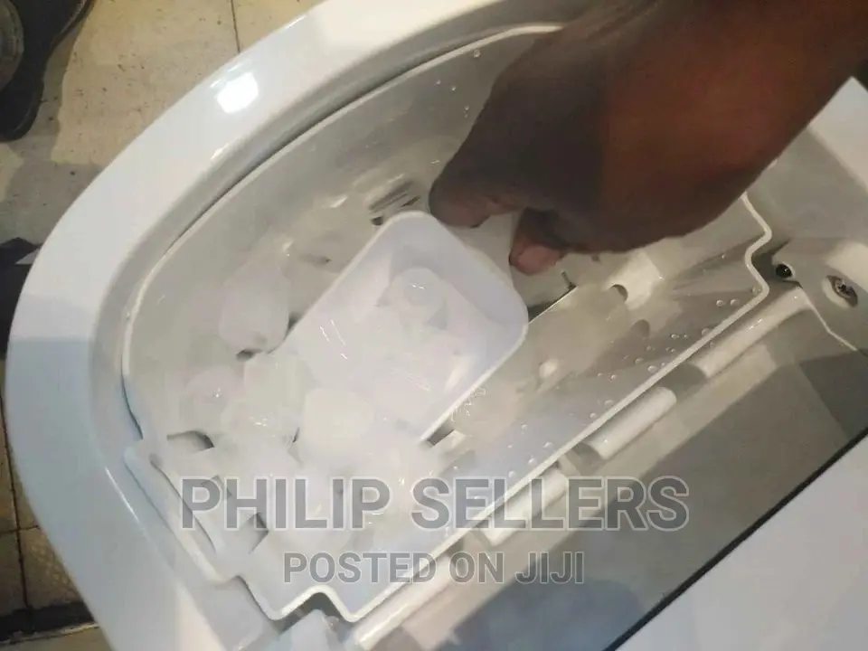Automatic Ice Making GSN-Z6 Household Small Ice Cube Maker