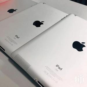 Apple iPad 2 Wi-Fi 16 GB Silver