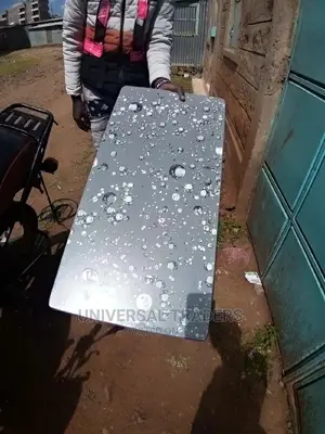 Beautiful Bubbles Kitchen Table/ Gas Table