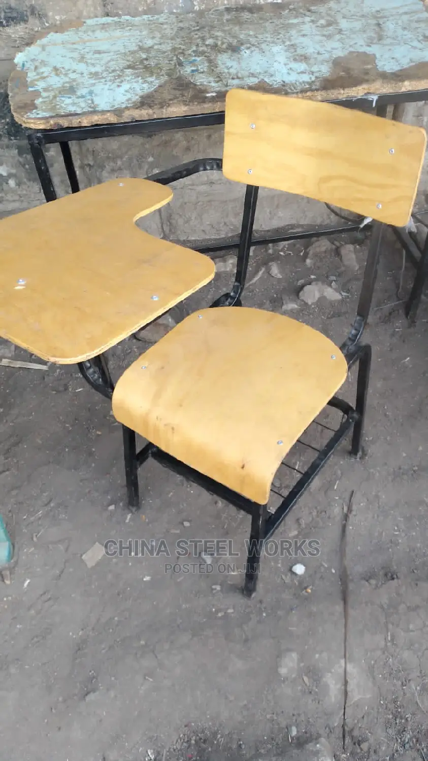 Institutional / Arm Chair