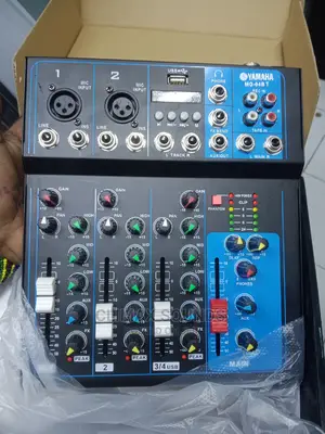 Plain Mixer 4 Channels ,F4