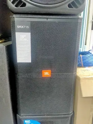 Jbl Srx 715