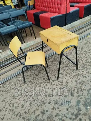 Super Great Quality School Lockers and Chairs