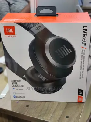 JBL Harman Live660
