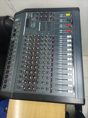 Mixer Mackie