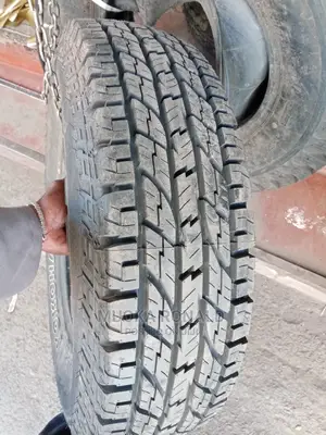 235/85r16 Yokohama Tyre