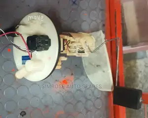 Daihatsu Move Fuel Pump 2012.