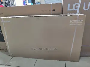 Samsung BU8100 Crystal UHD 65"