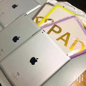 Apple iPad 2 Wi-Fi 16 GB Silver