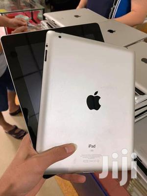 Apple iPad 2 Wi-Fi 16 GB Gray