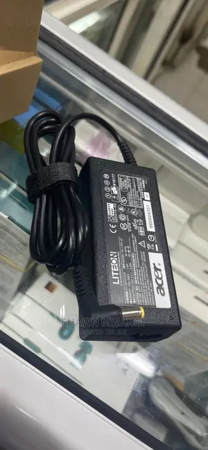Original Acer Adapter 19v 3.42 and 19v 3.47