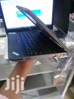Laptop Lenovo ThinkPad X131e 4GB Intel Core 2 Duo HDD 320GB