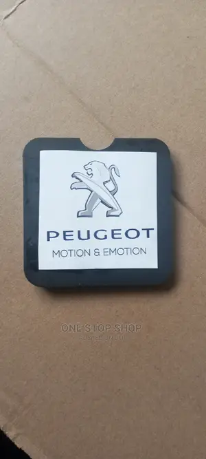 Peugeot Insurance Pockets
