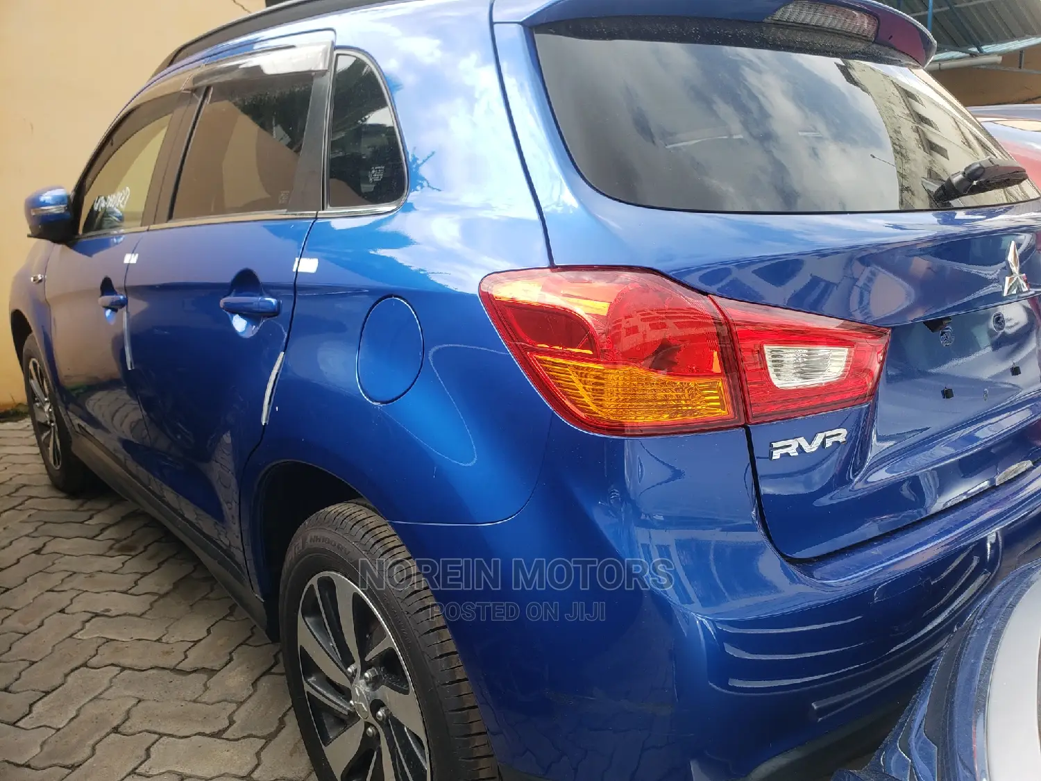 Mitsubishi RVR 2017 Blue