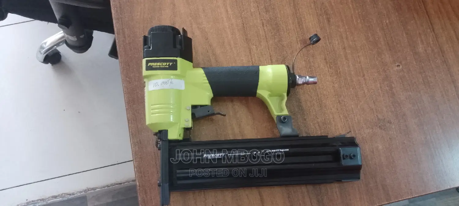Pneumatic Nail Gun