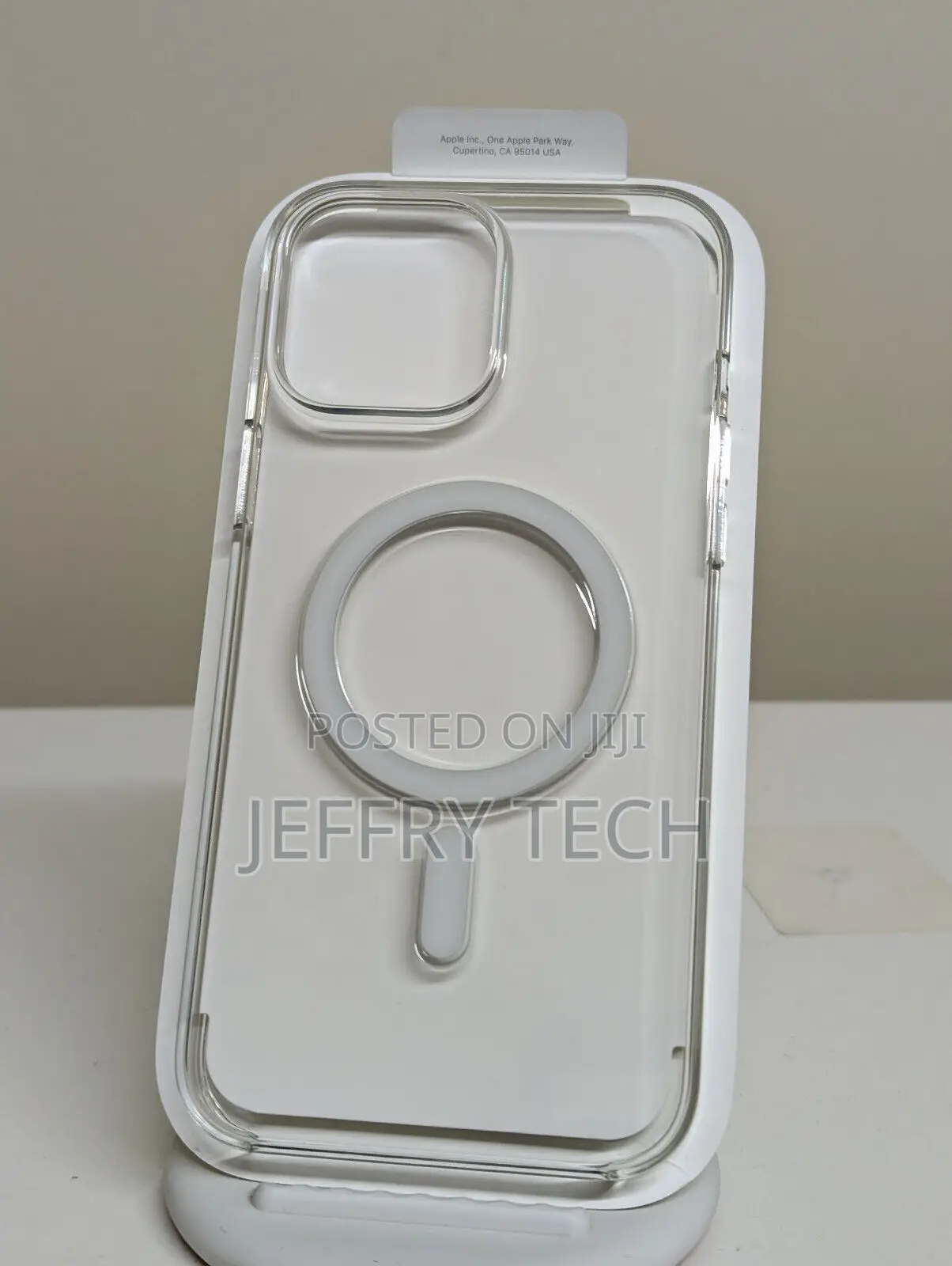 Apple Clear Case With Magsafe for iPhone 13 Pro Max (6.7") -
