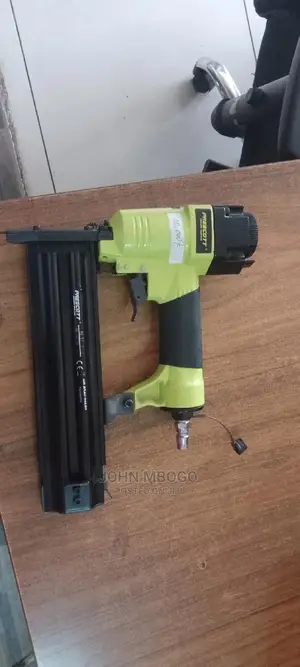 Pneumatic Nail Gun