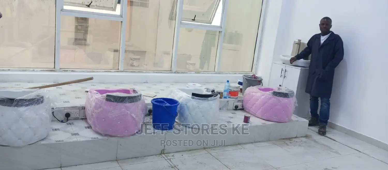Different Colours Pedicure Fibre Spa