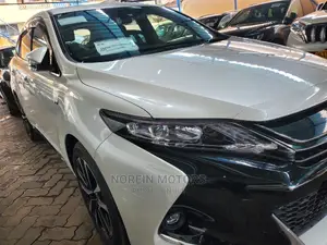 2016 Toyota Harrier in Ivory: Used Luxury SUV for Sale