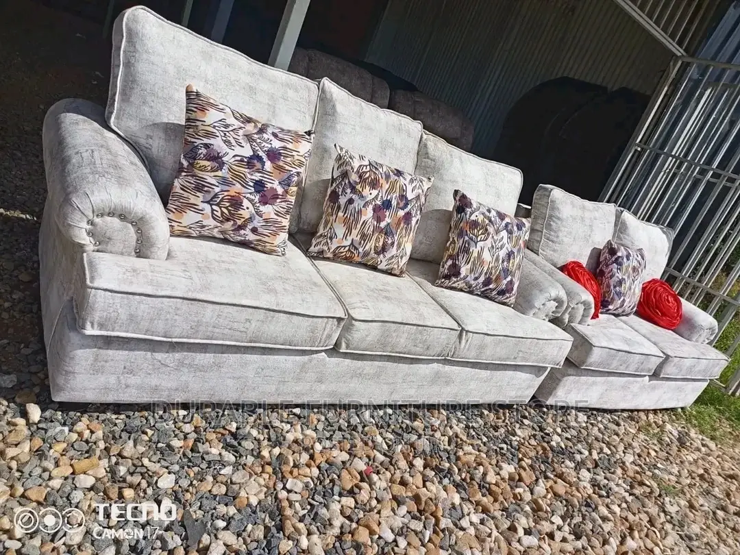 5 Seater Buffallo Design