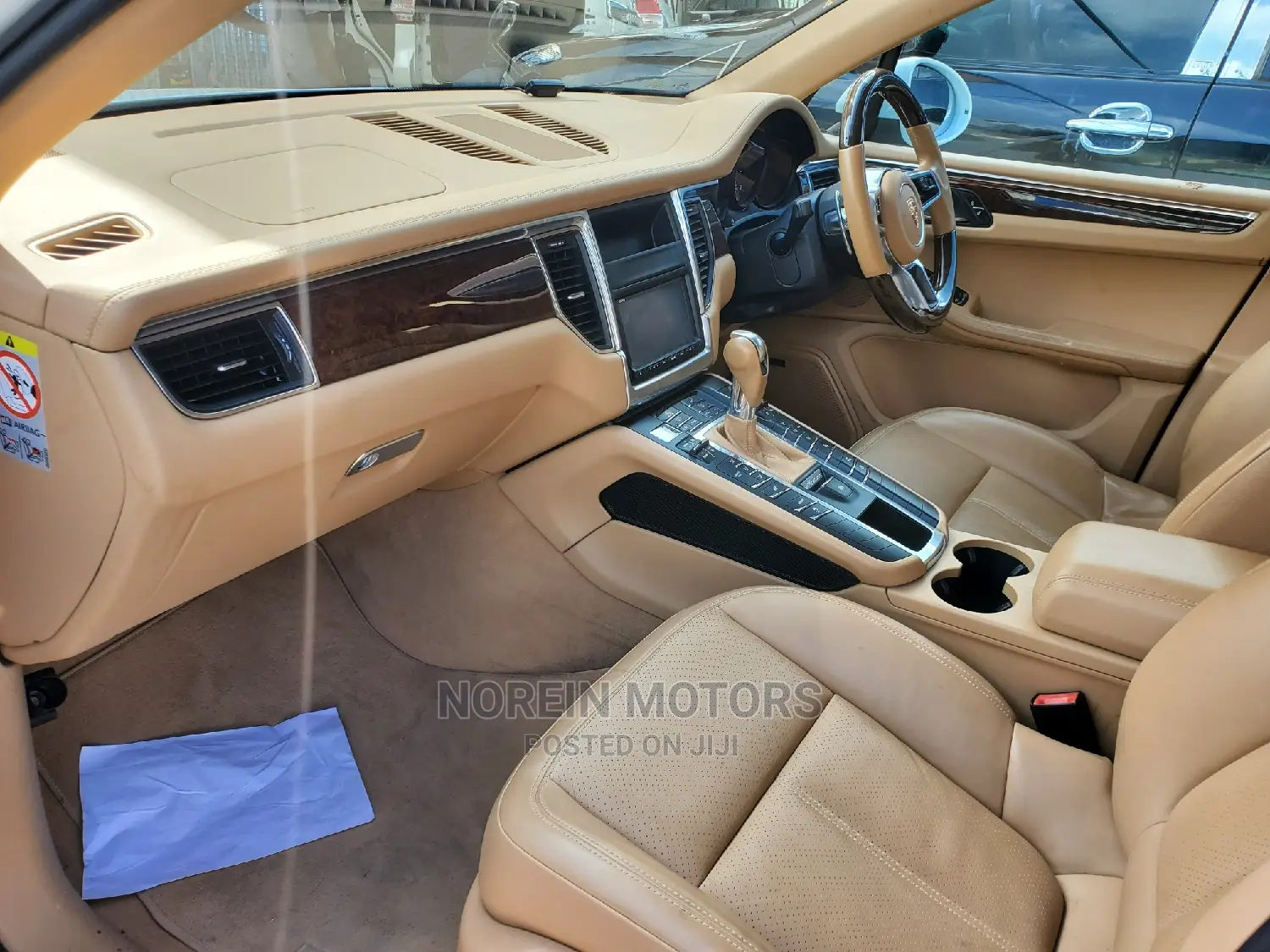 Porsche Macan 2016 Pearl