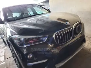 BMW X1 xDrive28i AWD 2016 Brown