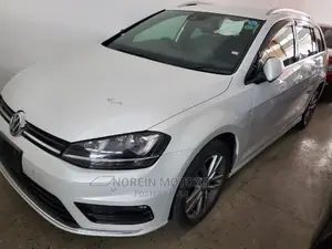 Volkswagen Golf 2015 Pearl