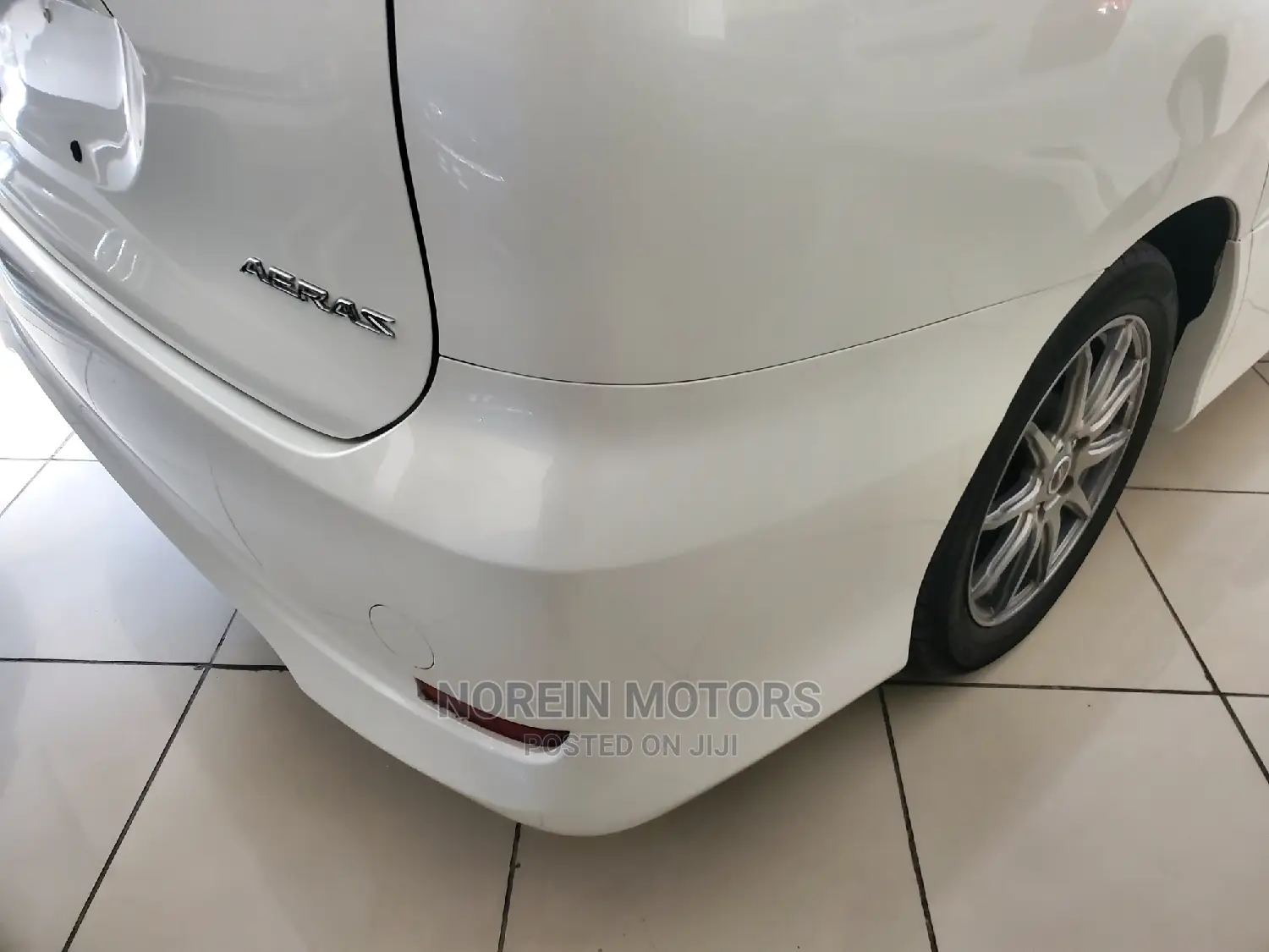 Toyota Estima 2015 Off White