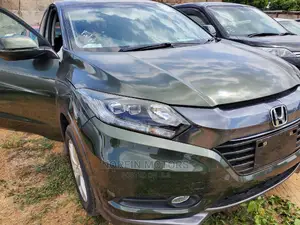 Honda Vezel 2016 Green