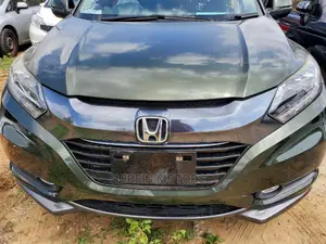 Honda Vezel 2016 Green