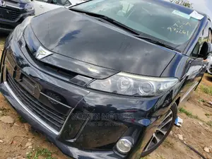 Toyota Estima 2016 Black